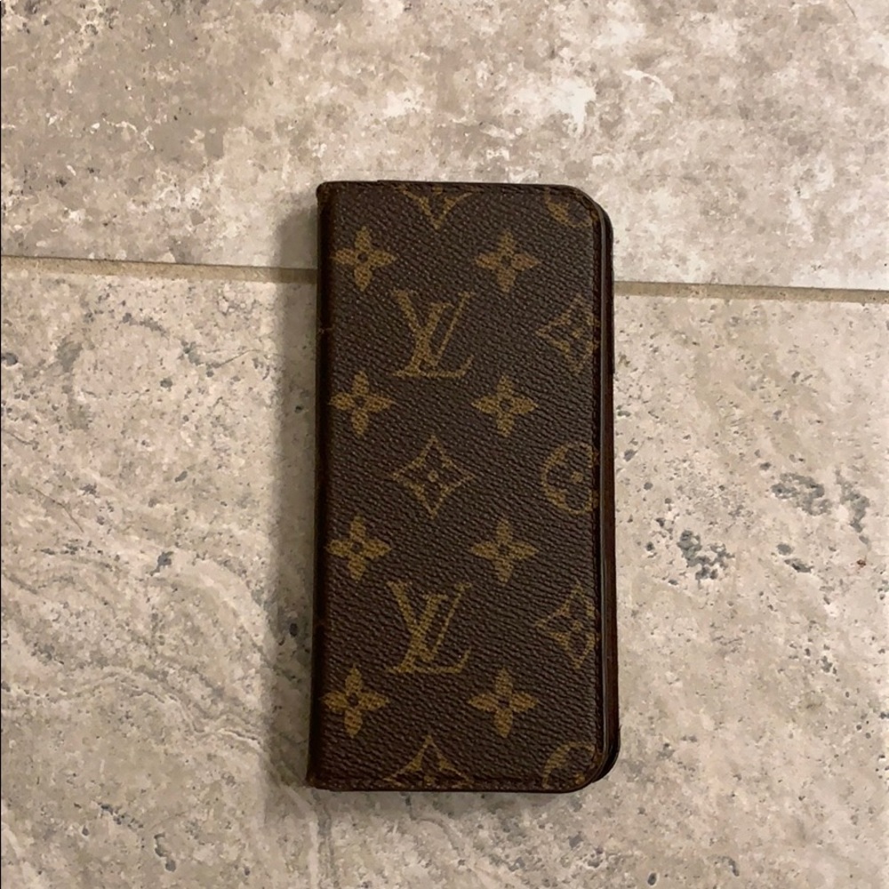 Authentic Louis Vuitton iPhone 6 Plus Folio